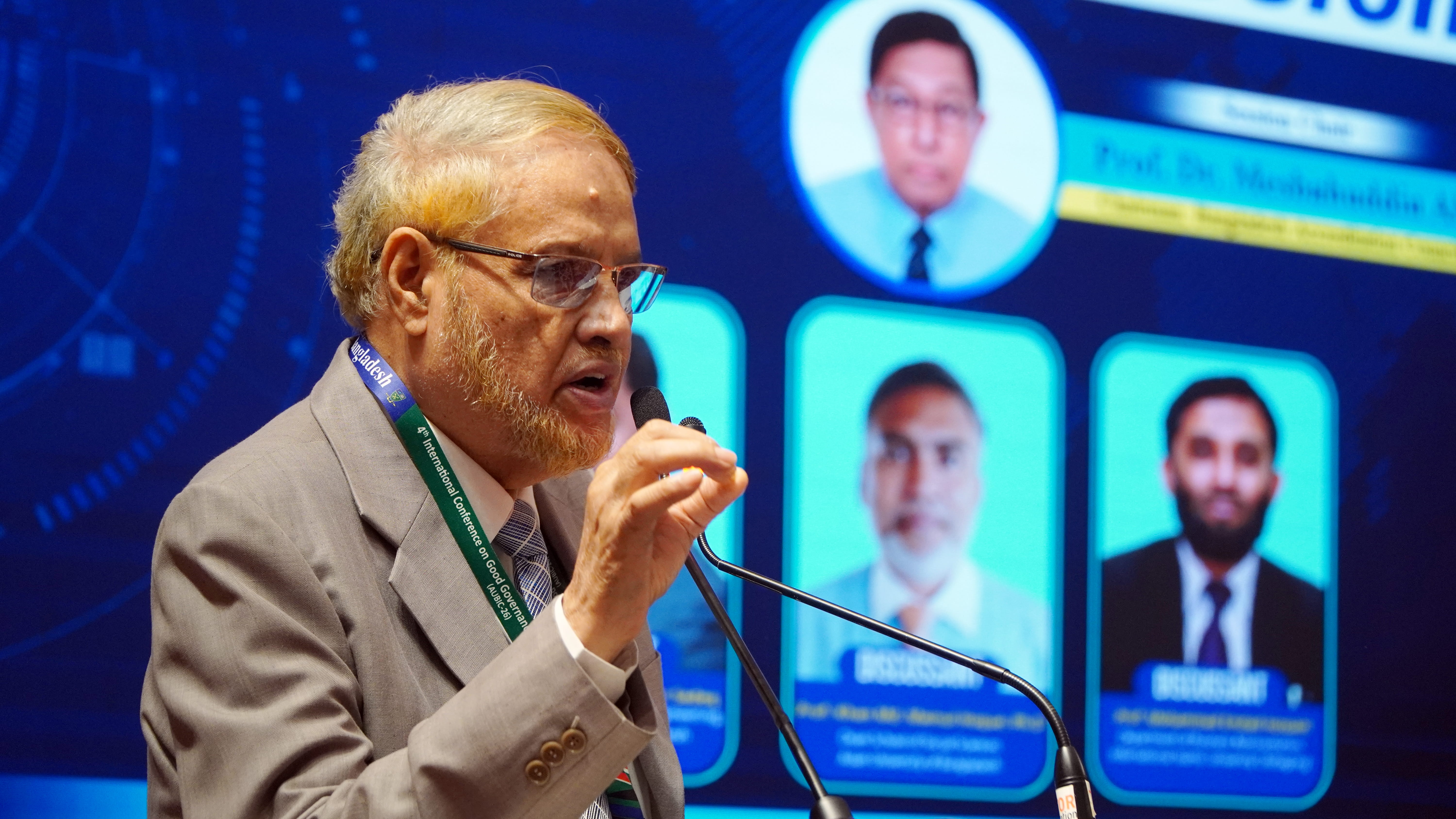 Conference Moment 6